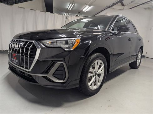 Used 2021 Audi Q3 2.0T Premium w/ Convenience Package image 5