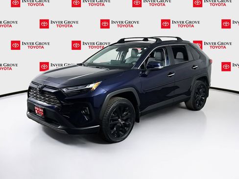 Used 2023 Toyota RAV4 Limited image 1