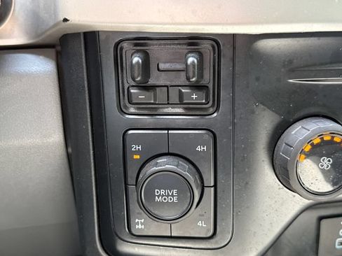 Used 2023 Ford F250 XL w/ STX Appearance Package AWD/4WD image 26
