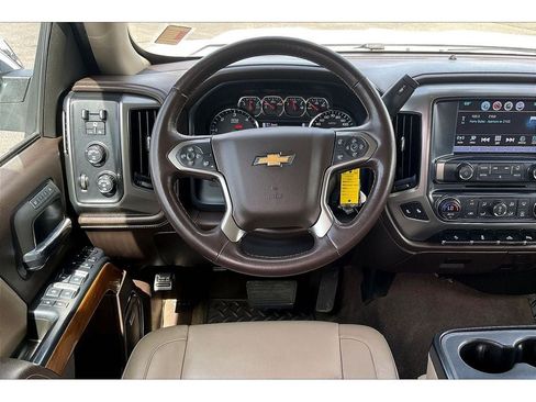 Used 2018 Chevrolet Silverado 1500 LTZ w/ LTZ Plus Package AWD/4WD image 5