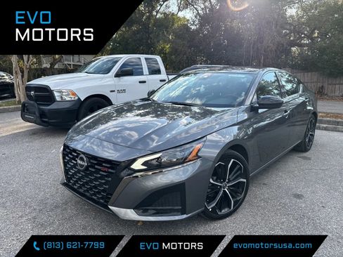 Used 2025 Nissan Altima 2.5 SR FWD image 1