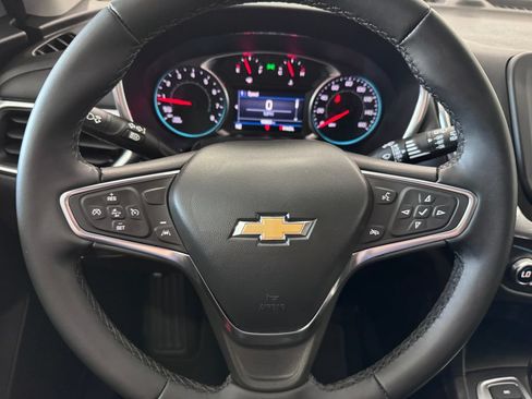 Certified 2023 Chevrolet Equinox LT AWD/4WD image 13