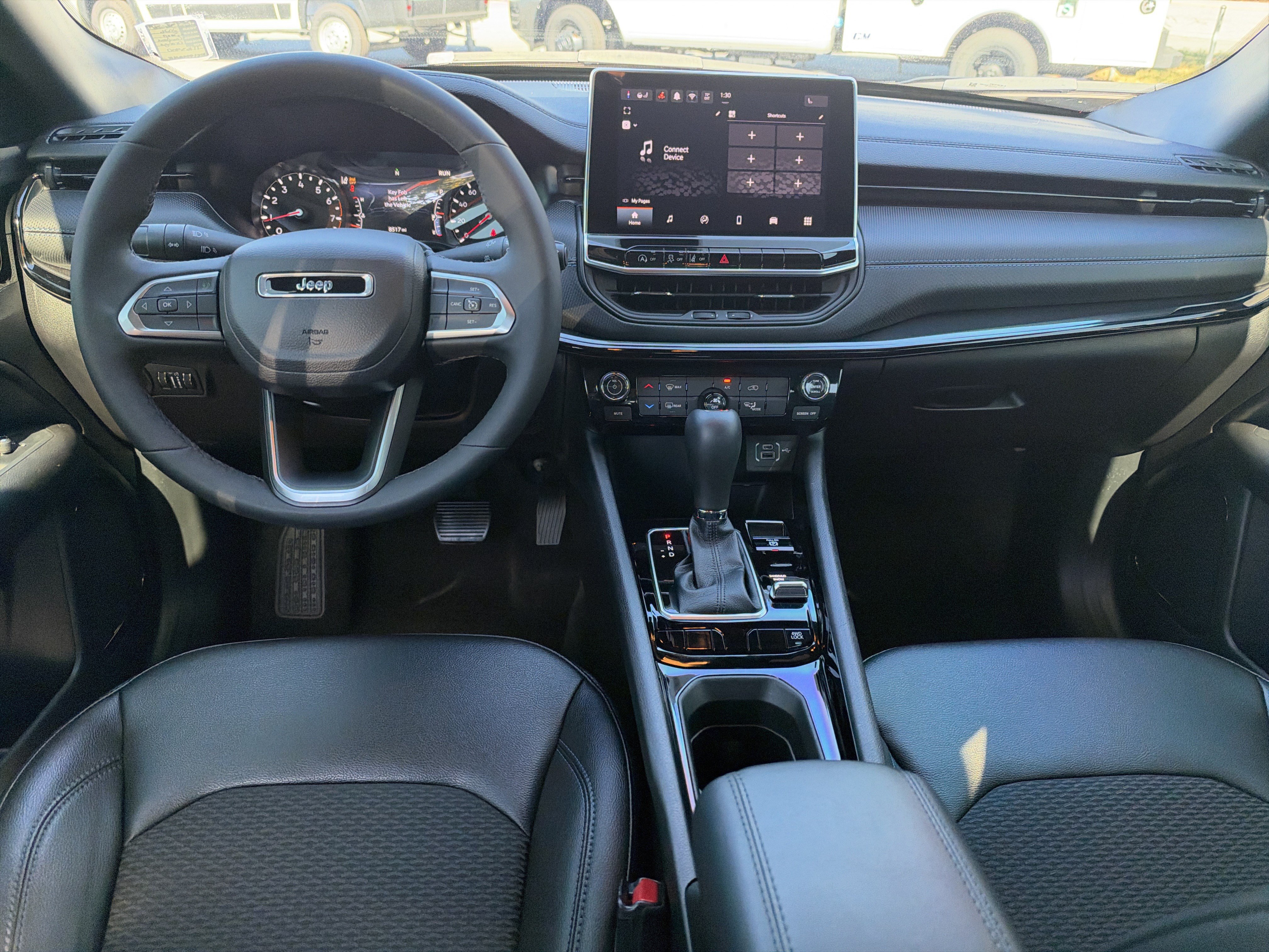 Used 2026 Jeep Compass Latitude AWD/4WD image 27