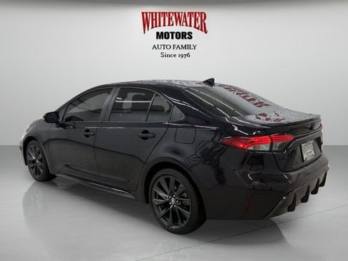 Used 2024 Toyota Corolla XSE FWD image 2