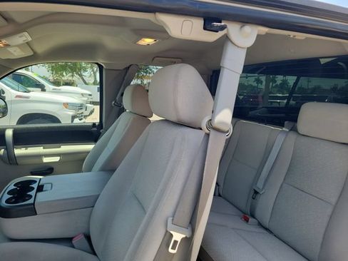 Used 2008 Chevrolet Silverado 1500 LT w/ Power Pack Plus RWD image 10
