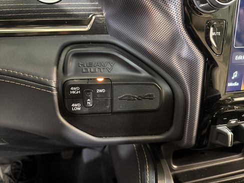 Used 2022 RAM 3500 Limited image 20