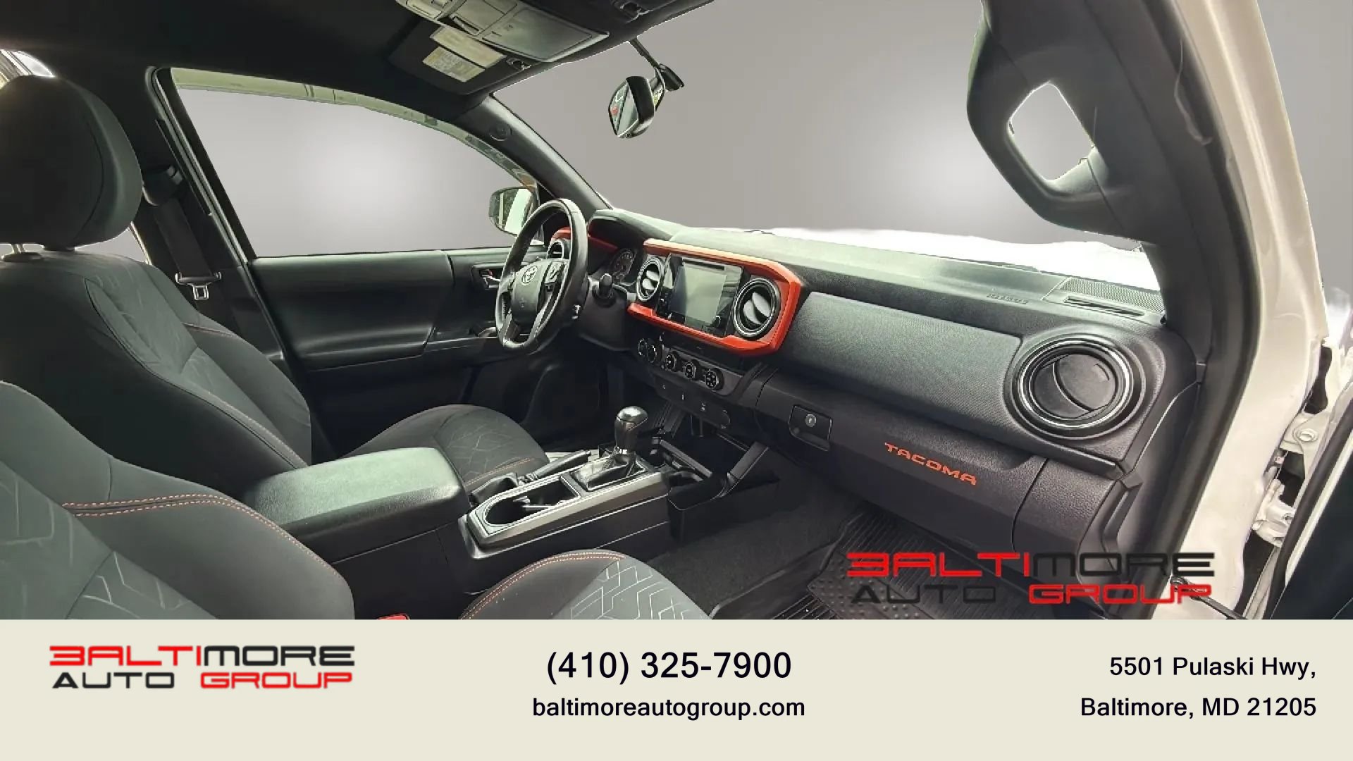 Used 2017 Toyota Tacoma TRD Sport w/ Tow Package (A/T) AWD/4WD image 15