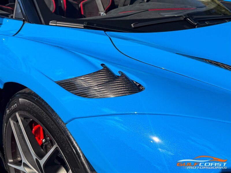 Used 2022 McLaren 765LT RWD image 71