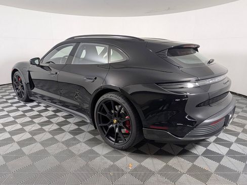 Certified 2024 Porsche Taycan GTS image 3