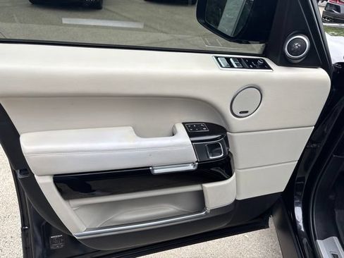 Used 2015 Land Rover Range Rover Autobiography AWD/4WD image 27