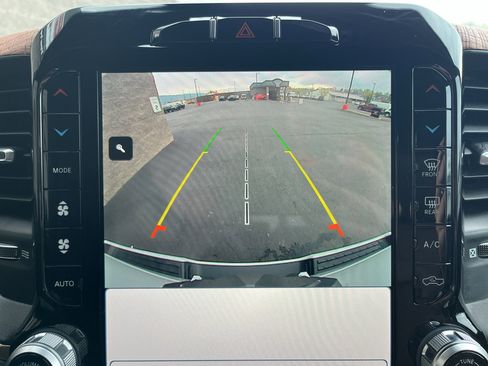 Used 2022 RAM 1500 Limited w/ Body-Colour Bumper Group image 17