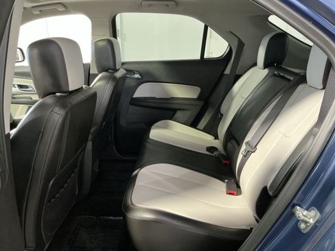 Used 2017 Chevrolet Equinox Premier w/ Enhanced Convenience Package AWD/4WD image 24