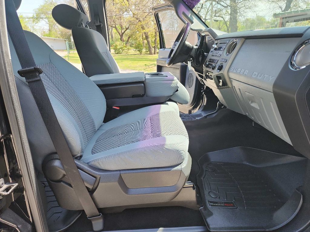 Used 2016 Ford F350 XLT w/ XLT Interior Package AWD/4WD image 37