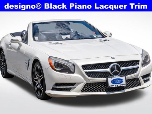 Used 2015 Mercedes-Benz SL 550 image 10