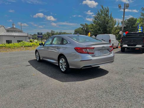 Used 2019 Honda Accord LX image 5