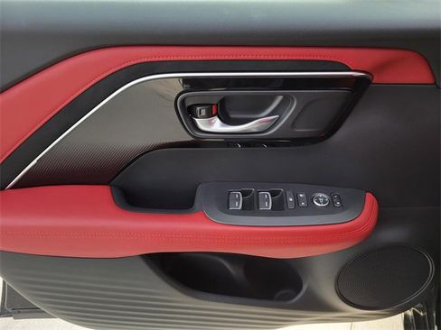 Certified 2025 Acura ADX A-Spec image 17