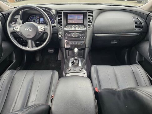 Used 2017 INFINITI QX70 AWD image 9