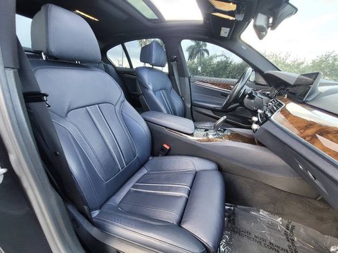 Used 2018 BMW M550i xDrive w/ Driving Assistance Package AWD/4WD image 31