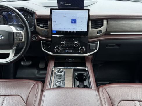 Certified 2022 Ford Expedition Limited AWD/4WD image 15