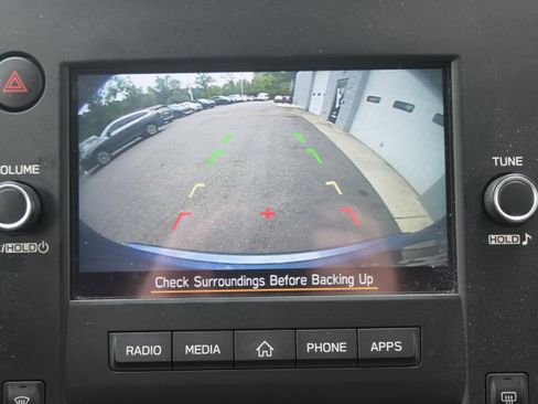Certified 2025 Subaru Forester AWD/4WD image 25