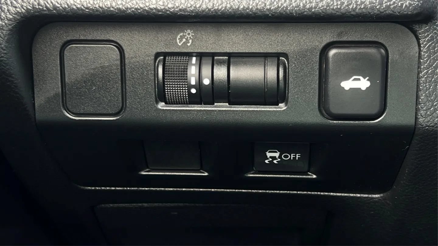 Used 2018 Subaru WRX AWD/4WD image 32