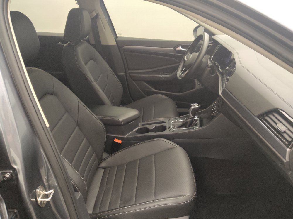 Used 2024 Volkswagen Jetta SE w/ Panoramic Sunroof Package FWD image 21