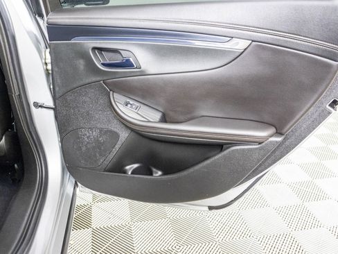 Used 2018 Chevrolet Impala Premier image 40