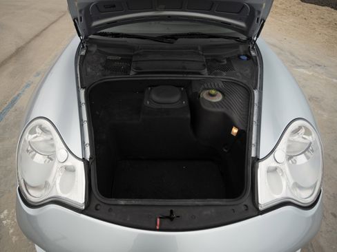 Used 2004 Porsche 911 GT3 image 31