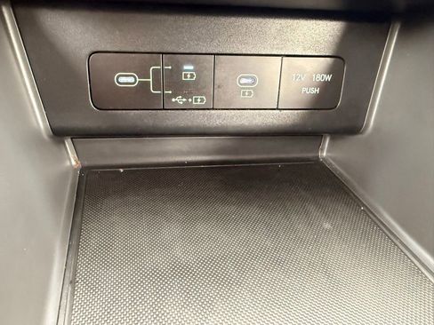 Used 2024 Hyundai Sonata SEL FWD image 16