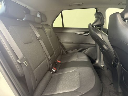 Used 2024 Kia Niro Wave w/ Wave Preserve Package FWD image 14