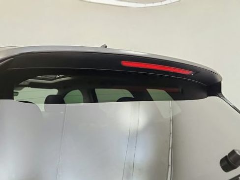 Used 2024 Volkswagen Taos SE FWD image 42