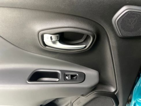 Used 2022 Jeep Renegade Trailhawk w/ Sun/Sound Group image 58