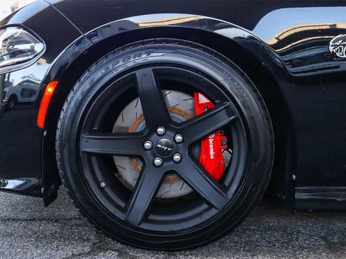 Used 2019 Dodge Charger SRT Hellcat w/ Navigation & Travel Group image 13