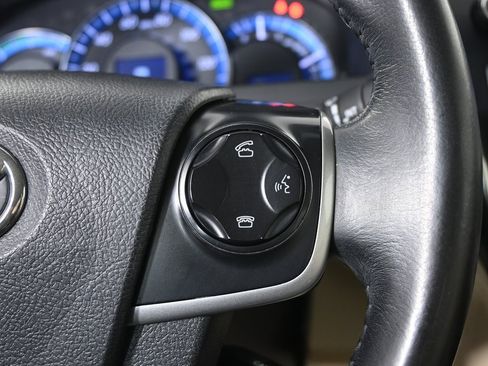 Used 2014 Toyota Camry LE image 34