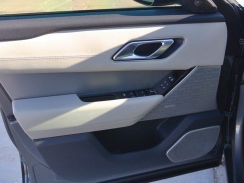 Used 2019 Land Rover Range Rover Velar R-Dynamic HSE AWD/4WD image 12