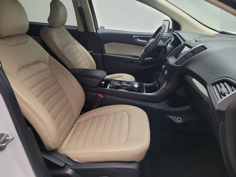 Used 2019 Ford Edge SEL w/ Equipment Group 201A image 21