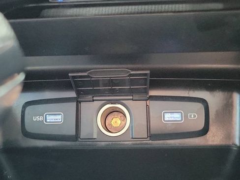Used 2024 Hyundai Santa Cruz SEL FWD image 27