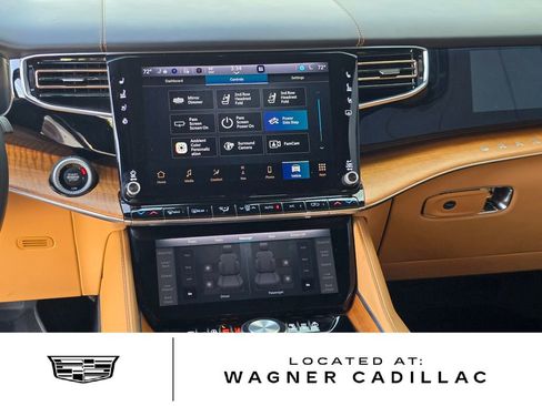 Used 2023 Jeep Grand Wagoneer Series III image 28