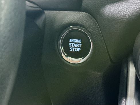 Used 2023 Toyota RAV4 XLE FWD image 20