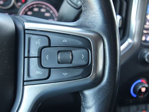 Used 2021 Chevrolet Silverado 1500 LT Trail Boss w/ Convenience Package II image 22