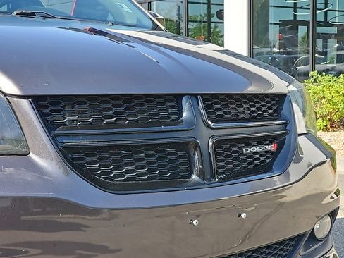 Used 2018 Dodge Grand Caravan SE image 30