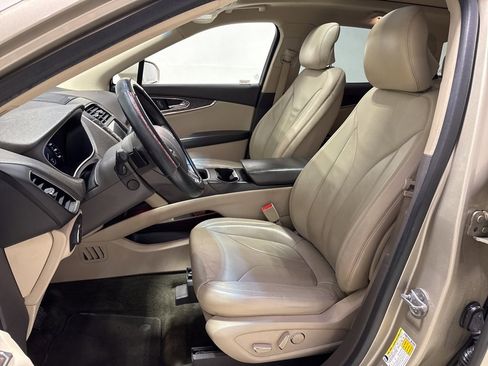 Used 2017 Lincoln MKX Reserve image 12