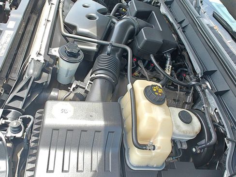 Used 2011 Ford F350 XLT w/ Camper Pkg AWD/4WD image 24