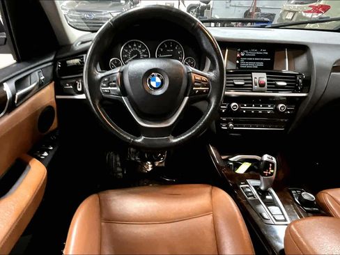 Used 2017 BMW X3 xDrive28i image 5