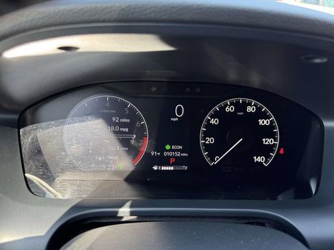 Used 2025 Honda HR-V Sport image 24