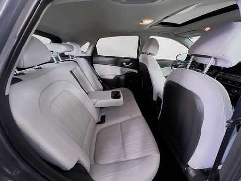 Used 2023 Hyundai Kona SEL w/ Convenience Package image 27