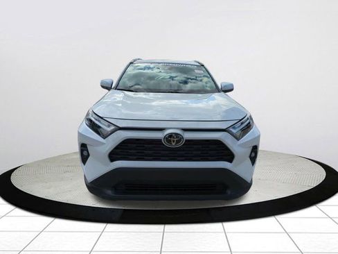 Used 2025 Toyota RAV4 XLE Premium image 8