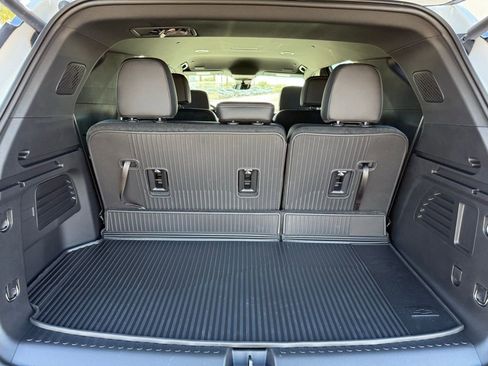 New 2026 Chevrolet Traverse LT w/ Driver Confidence Package image 18