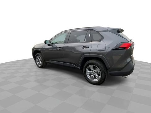 Used 2025 Toyota RAV4 LE AWD/4WD image 8