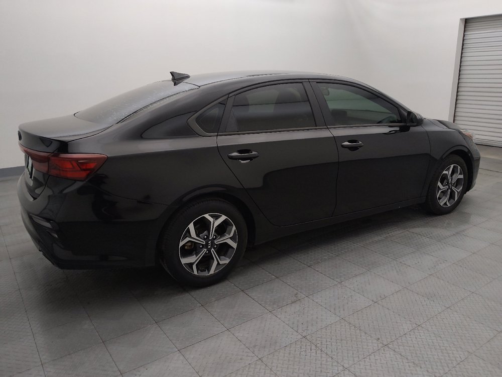 Used 2020 Kia Forte LXS FWD image 10